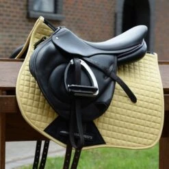 Weatherbeeta Schabracke Prime Vielseitigkeit Olive -Reitsportbedarf Verkäufe agradi 45076072 7.18b5f1