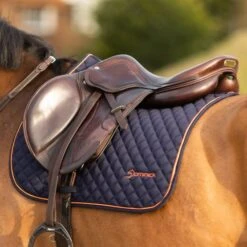 Dominick Schabracke Dressur Navy/Weiß Warmblut 18 Dominick Schabracke Dressur Navy/Weiß Warmblut -Reitsportbedarf Verkäufe dominick dom dominick saddle pad 3.559aa7