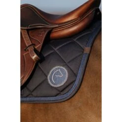 EQUITHÈME Schabracke Badge Springen Schwarz Warmblut 27 EQUITHÈME Schabracke Badge Springen Schwarz Warmblut -Reitsportbedarf Verkäufe ekkia 204 770 007 det1 1.b7fde6