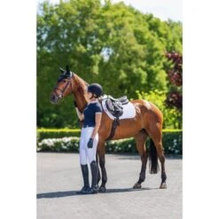 LeMieux Schabracke Self-Cool Grip EuroJump Springen Weiß L (Warmblut) 17 LeMieux Schabracke Self-Cool Grip EuroJump Springen Weiß L (Warmblut) -Reitsportbedarf Verkäufe lmx 1g0a6256 hr.878831 1
